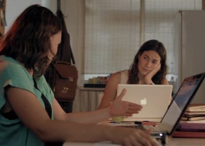 eme_color Copy 01.00_12_55_23.Still032